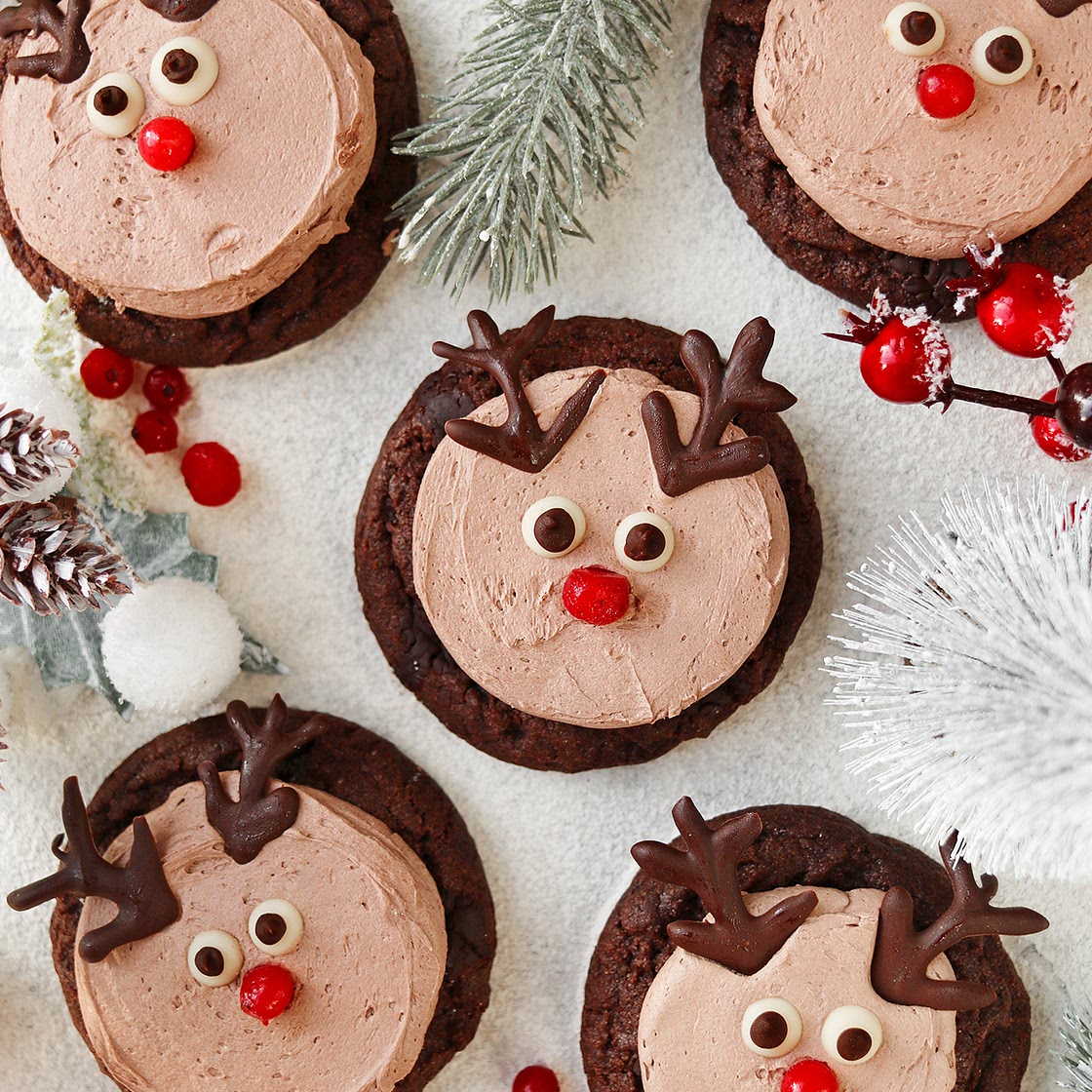 Vegan Reindeer Crumbl Cookies