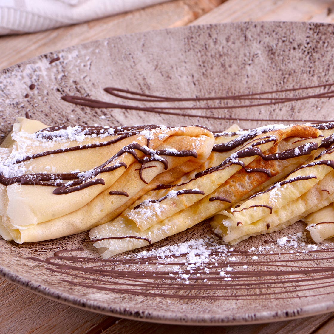 Crepes de chocolate con naranja