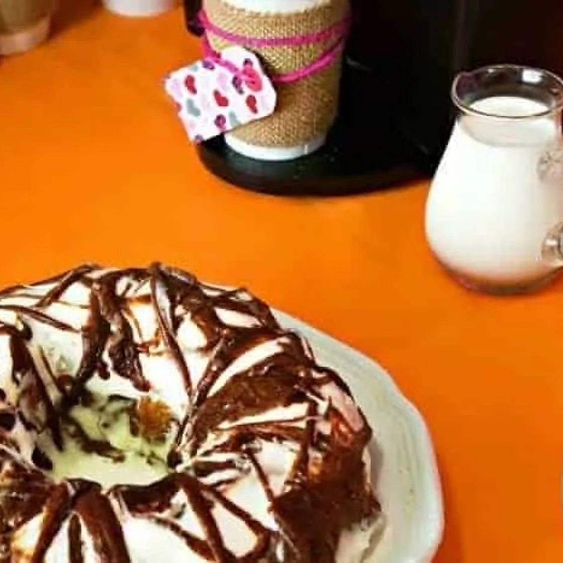 Best Ever Keto Coffee Cake