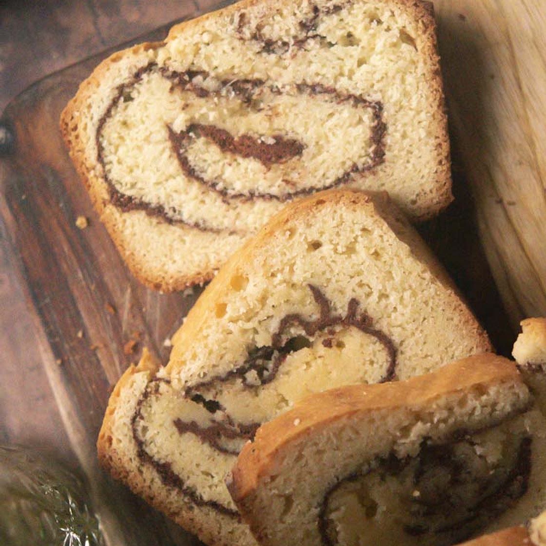 Keto Cinnamon Swirl Bread