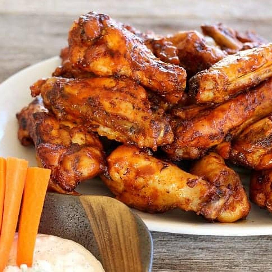 Instant Pot Easy Chicken Wings {BBQ or Buffalo Style}