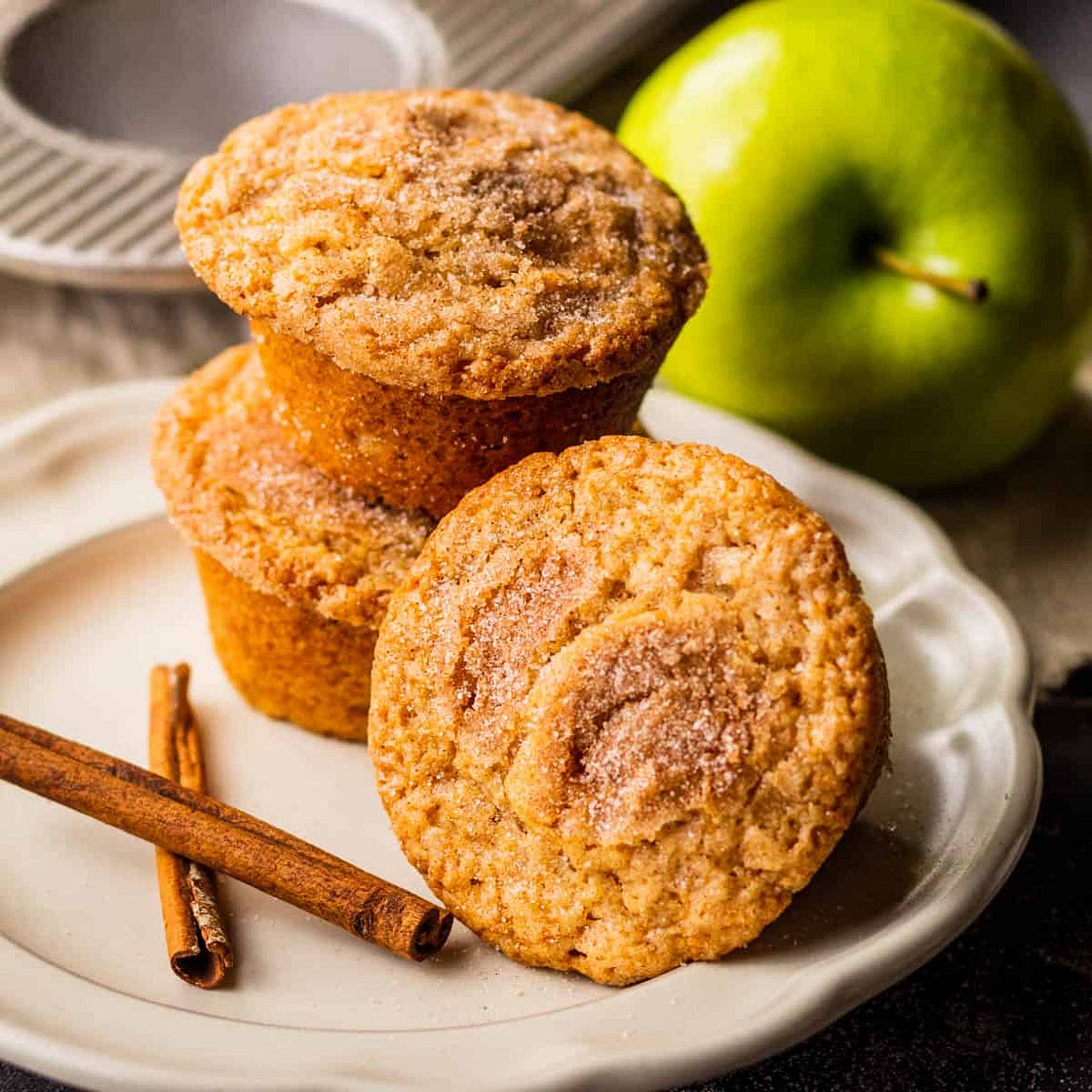 Cinnamon Applesauce Muffins