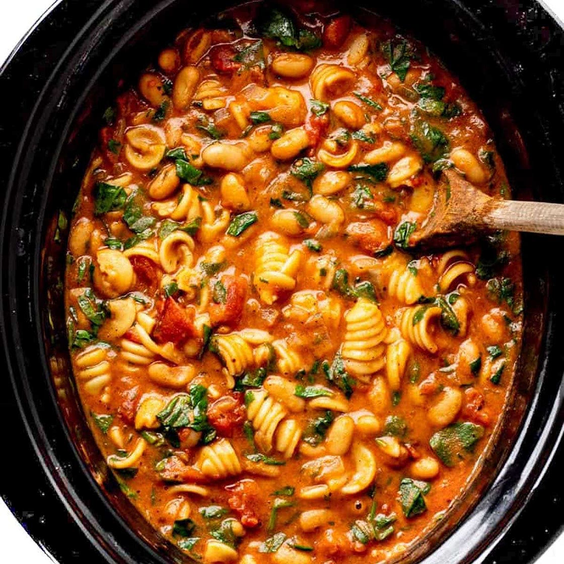 Hearty Italian White Bean Soup Recipe {Crockpot}