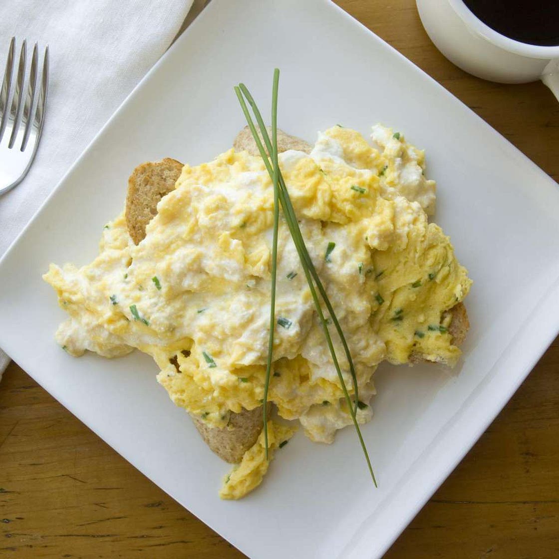 Scrambled Eggs With Queso Fresco