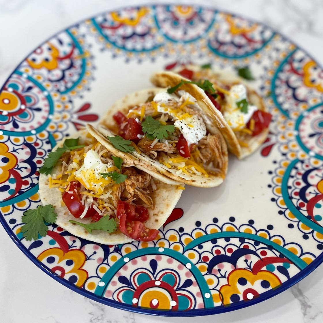 Slow Cooker Shredded Chicken Tacos