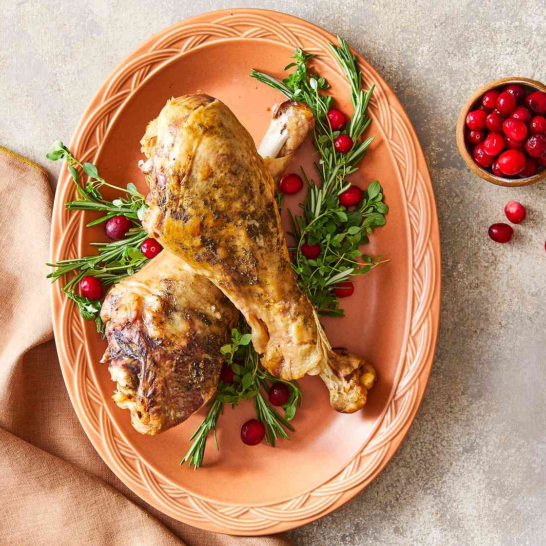 Slow Cooker Turkey Legs