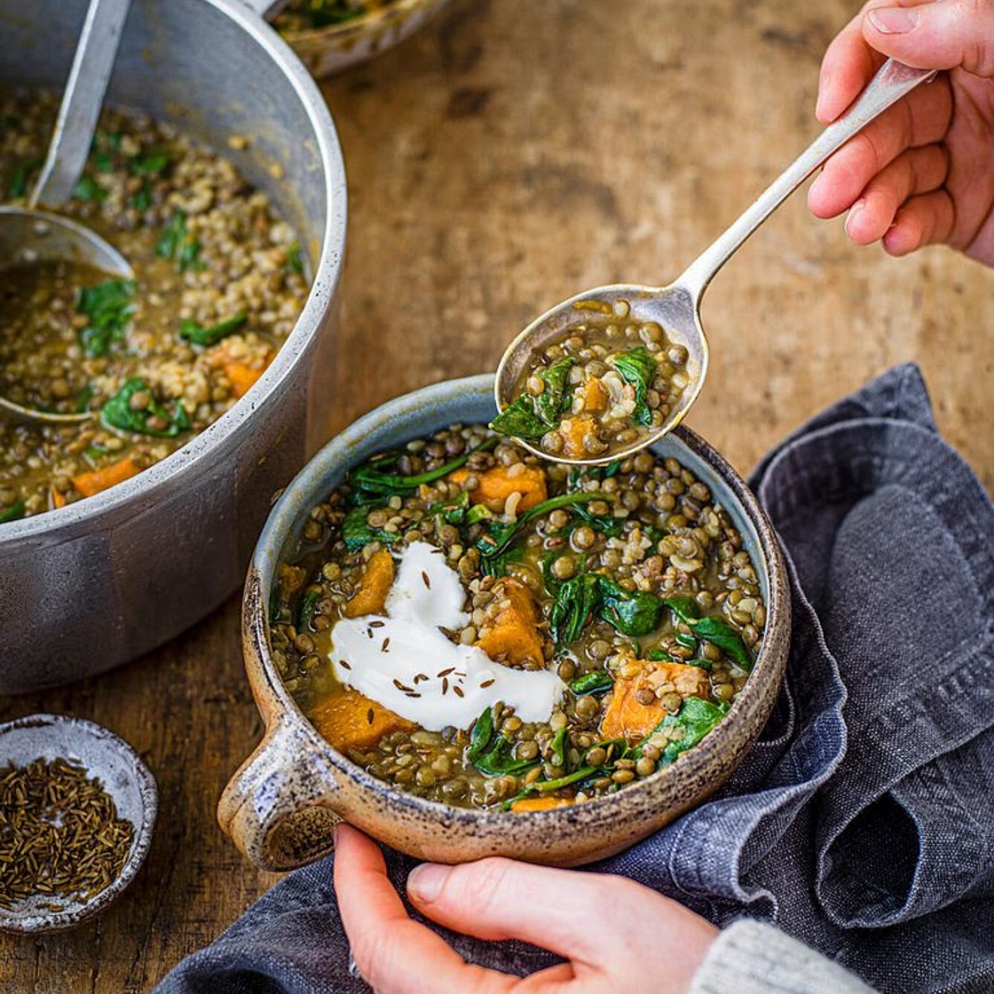 Spiced squash, spinach and lentil soup