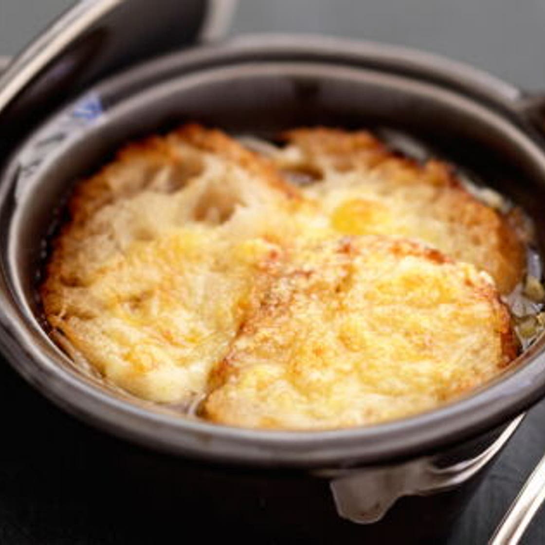 La vraie soupe à l'oignon super simple