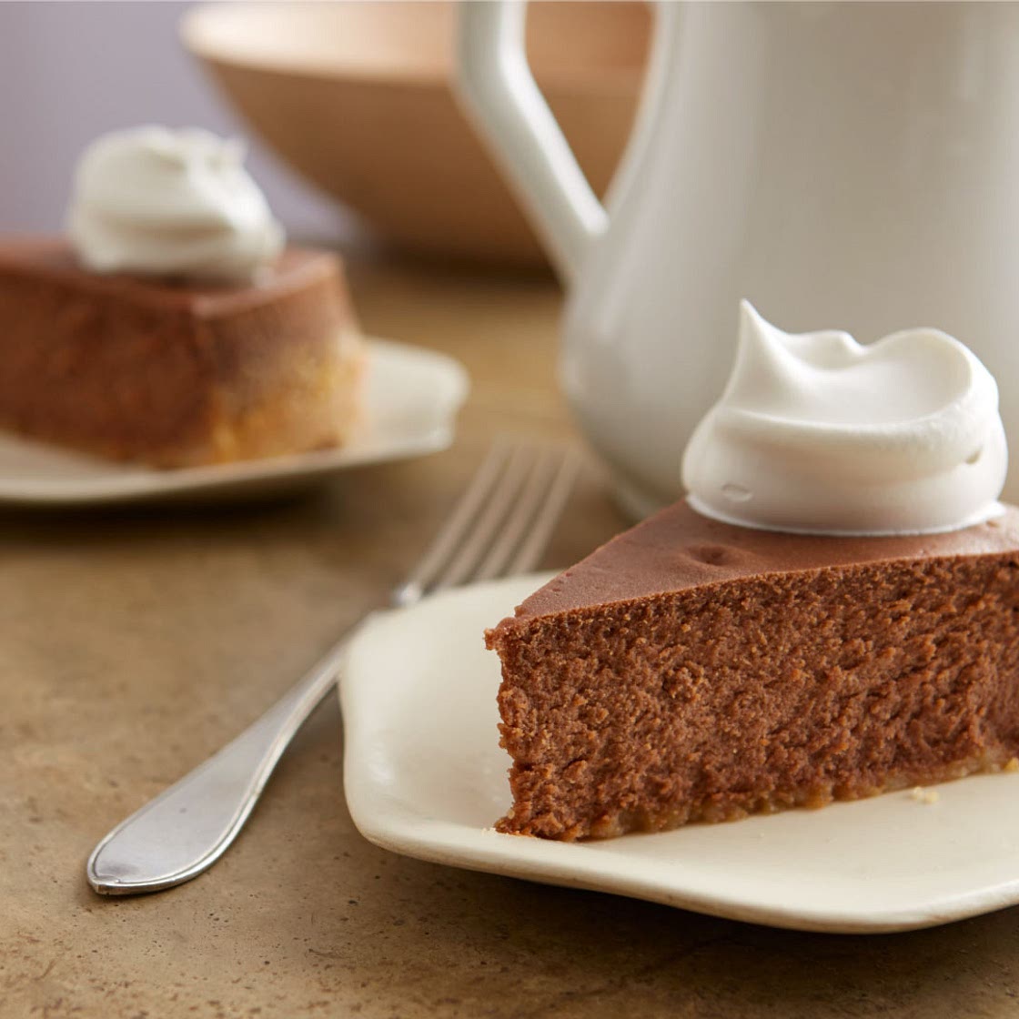 Chocolate Almond Cheesecake Recipe | HERSHEY’S