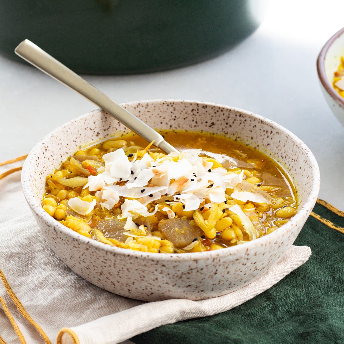 Turmeric & Ginger White Bean Soup