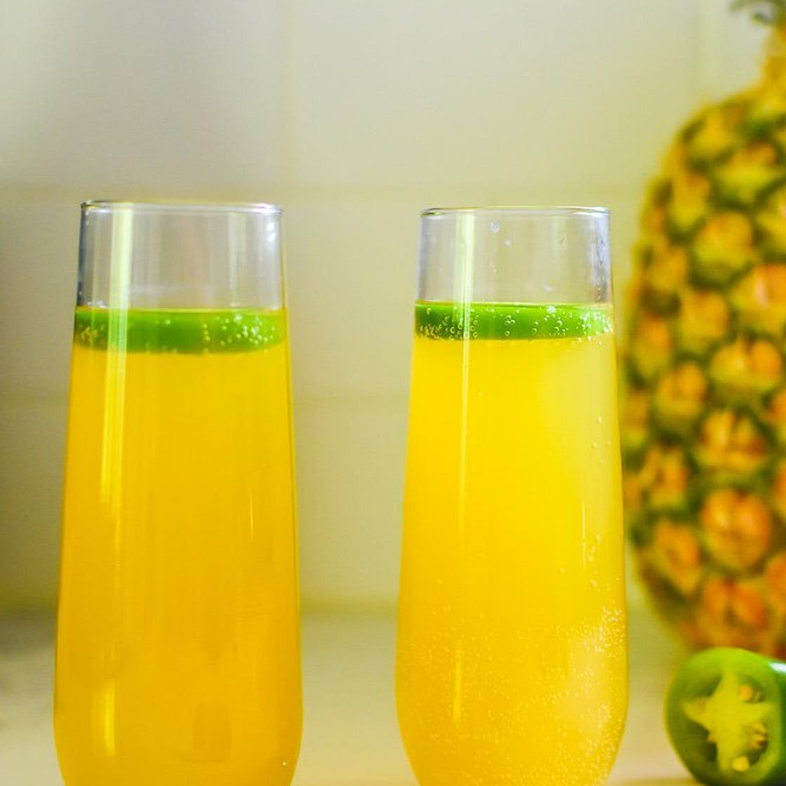 Sweet & Spicy Pineapple Jalapeño Mimosas