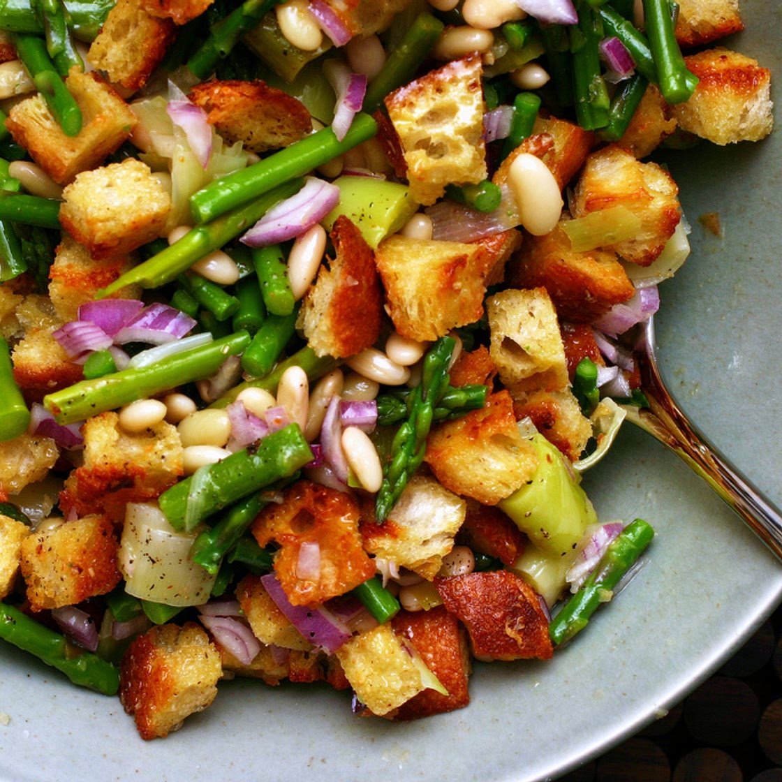 spring panzanella
