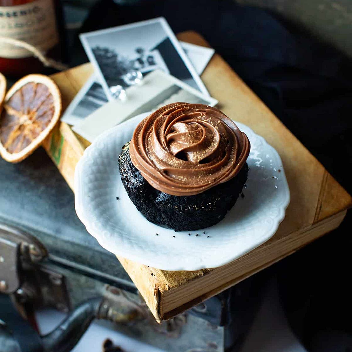Black Magic Chocolate Fudge Cupcakes
