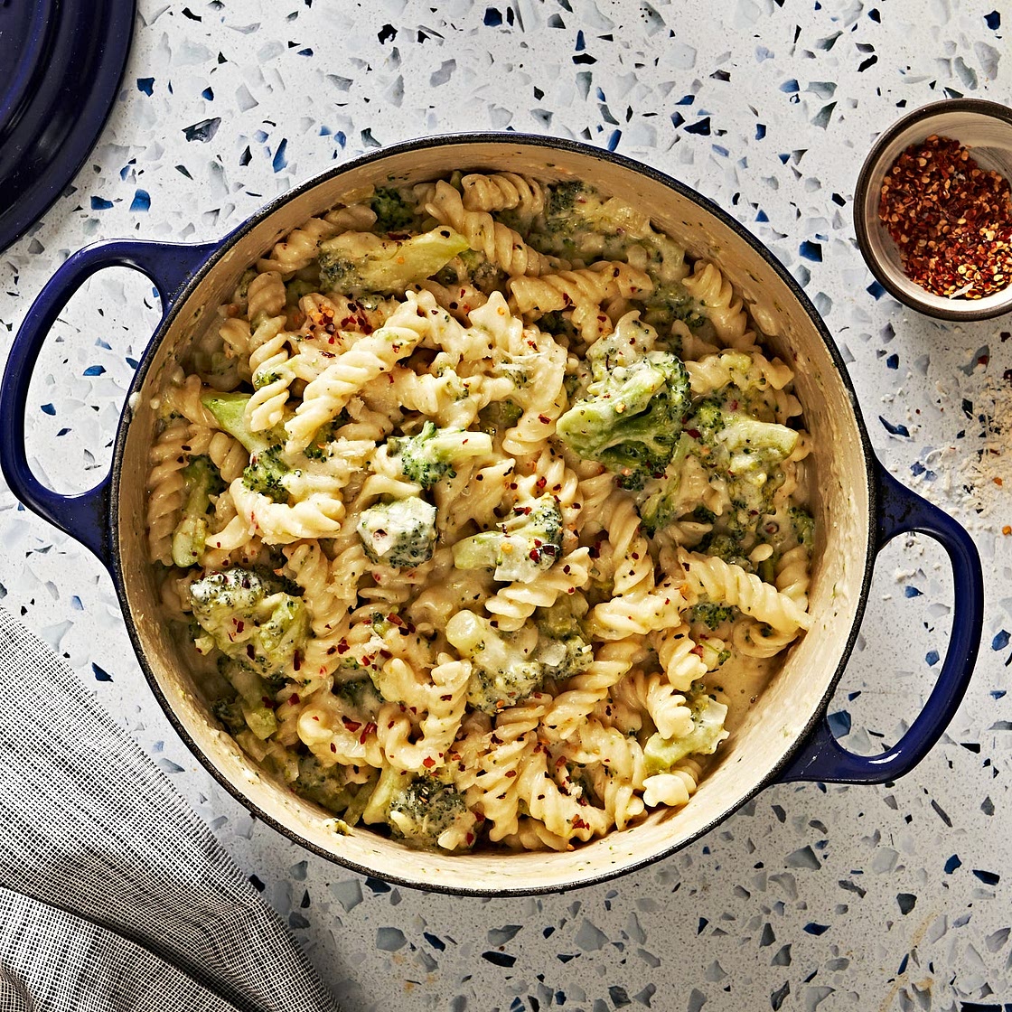 One-Pot Broccoli Cheese Pasta