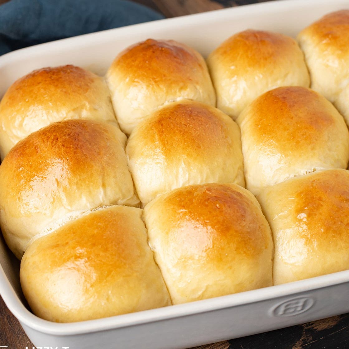Sourdough Rolls {with Sourdough Discard}