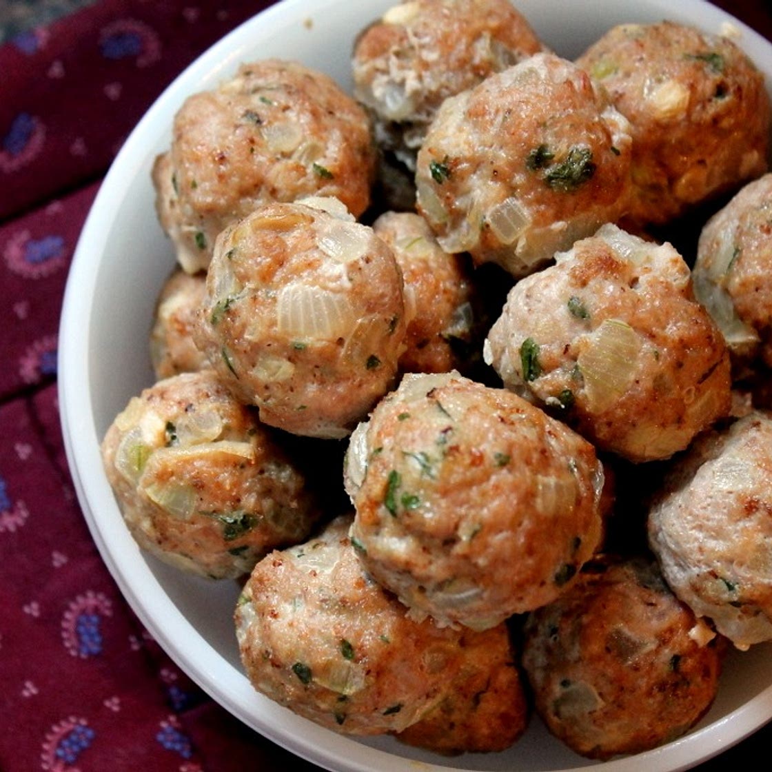 Mini Turkey Apple Meatballs (Toddler Approved!)