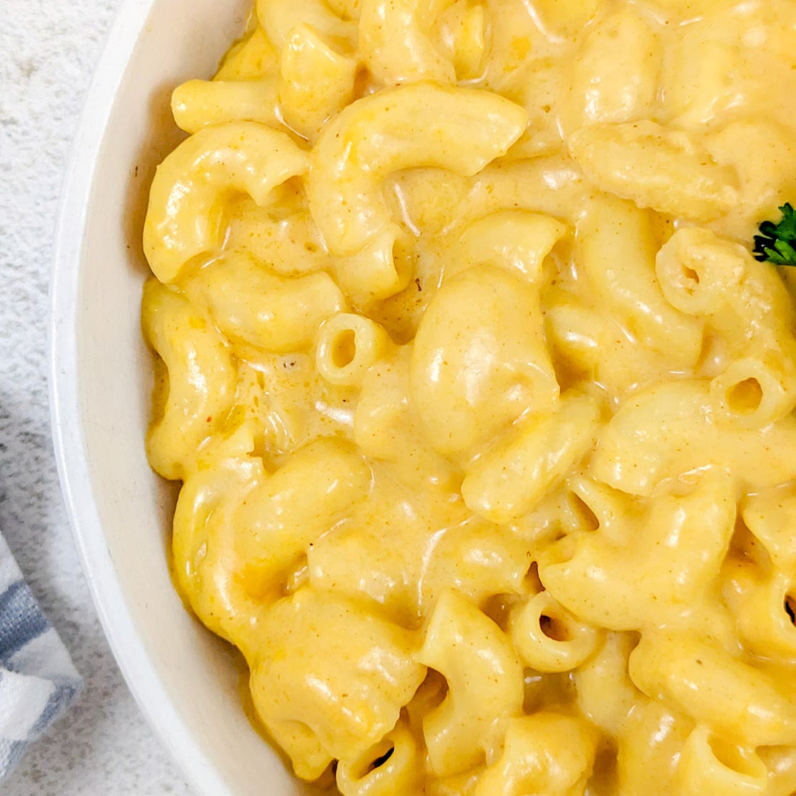 Dutch Oven Mac and Cheese