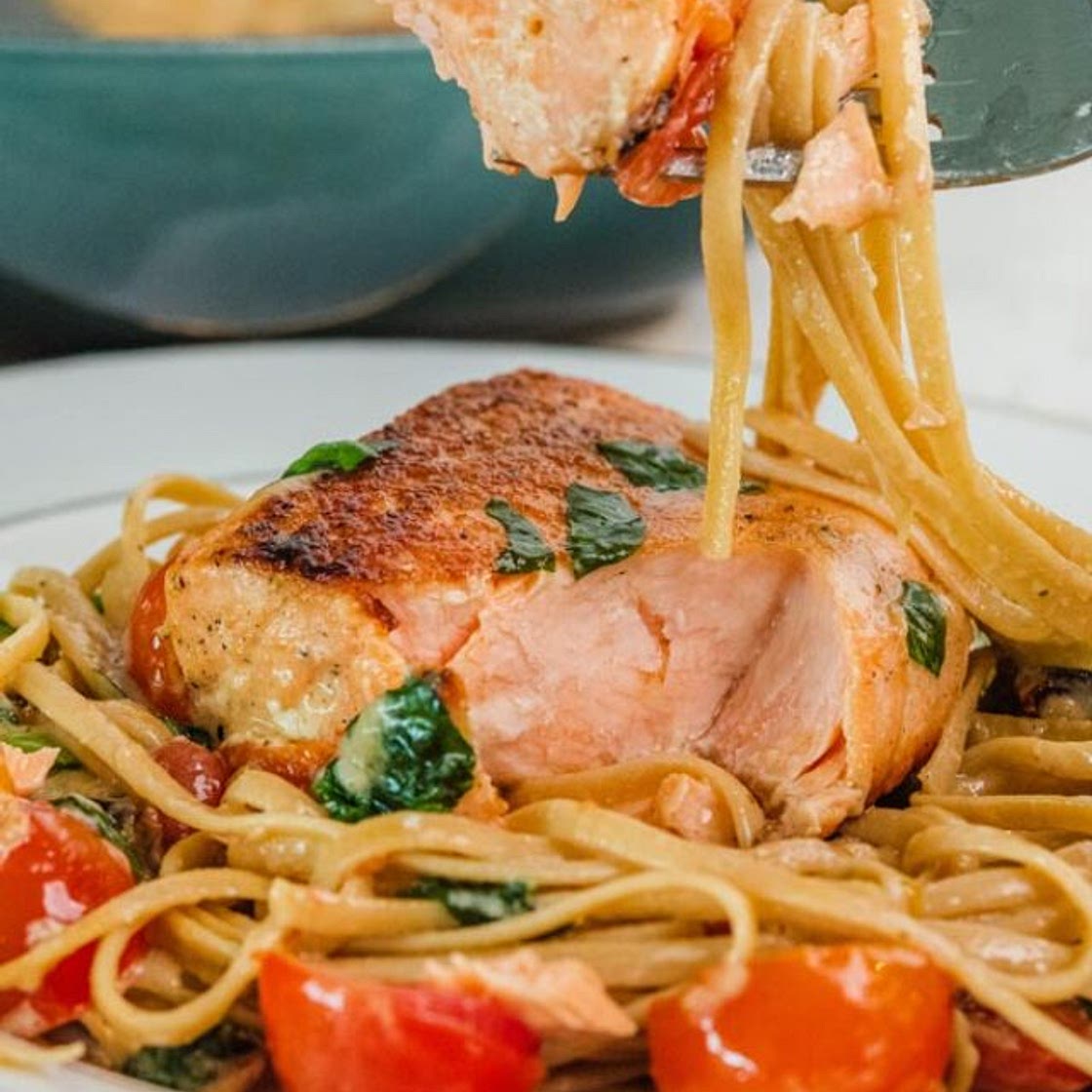Healthy & Creamy Tuscan Salmon Pasta