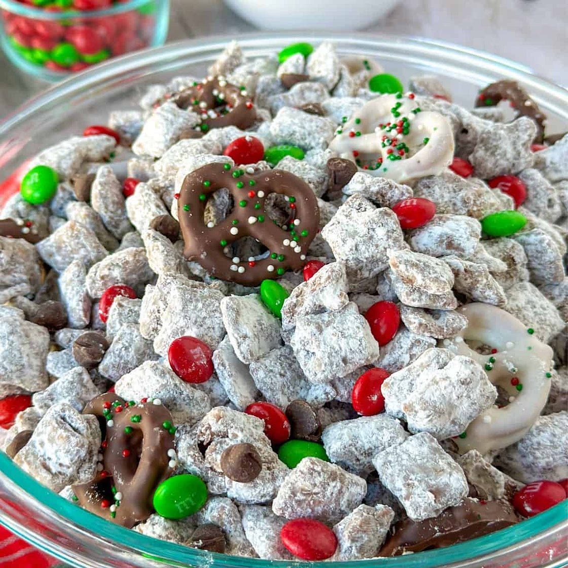 Christmas Puppy Chow Chex Mix