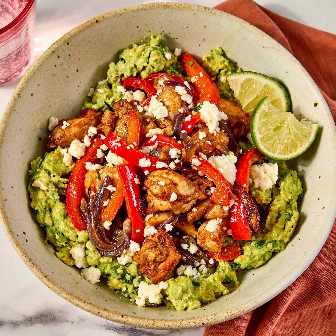 Chicken Guacamole Bowls Deliver 32 Grams of Protein