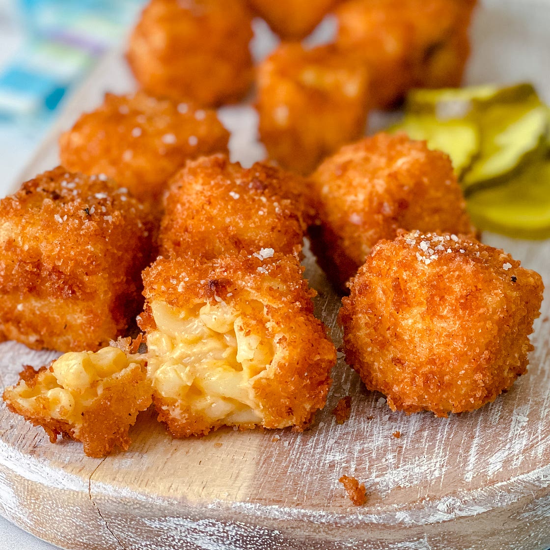 Crispy Fried Mac & Cheese Squares