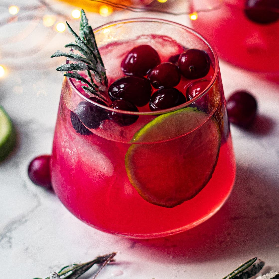 Mistletoe Margarita Recipes - Cranberry Christmas Margarita Recipes