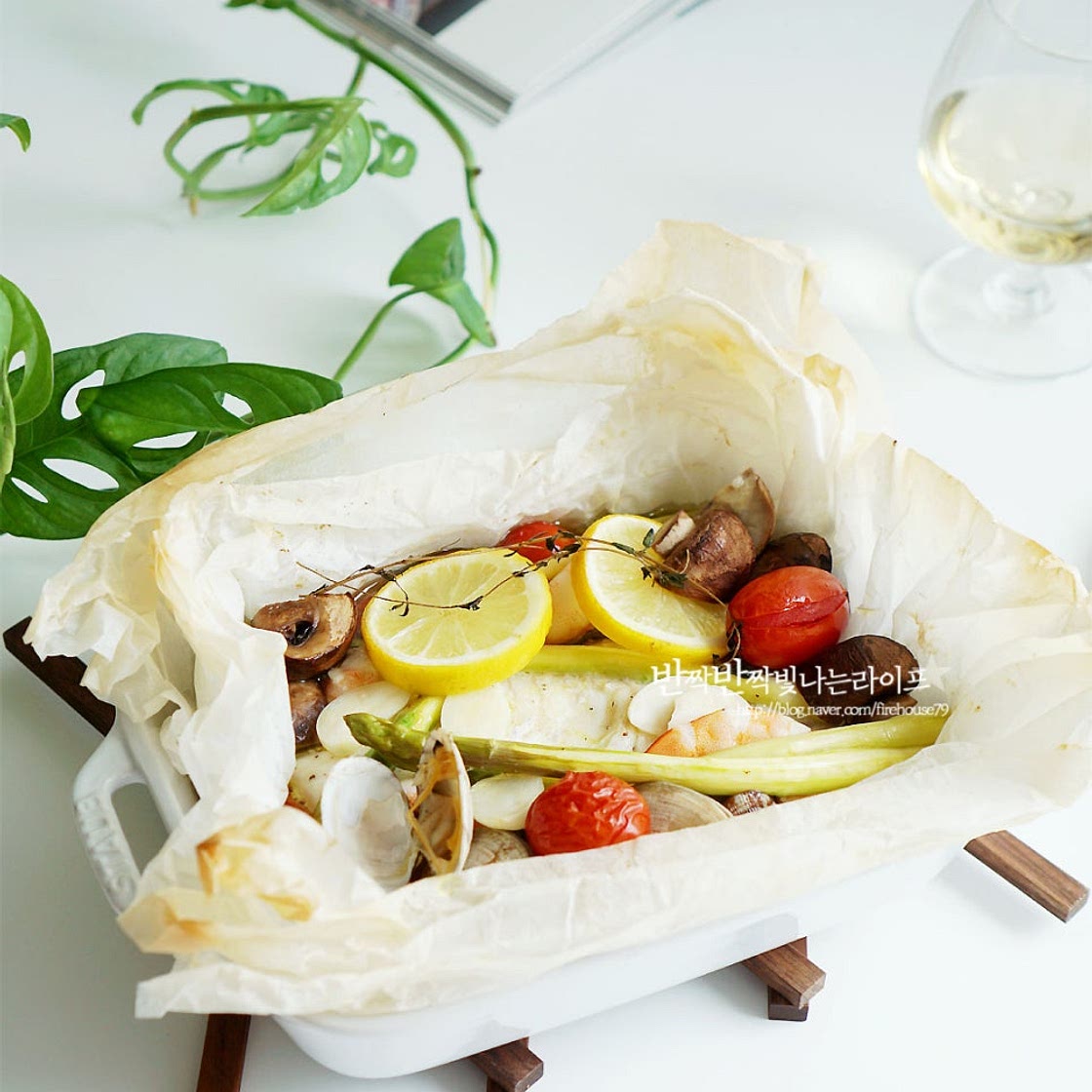 파피요트 맛이 깊은 광어 스테이크 생선 요리