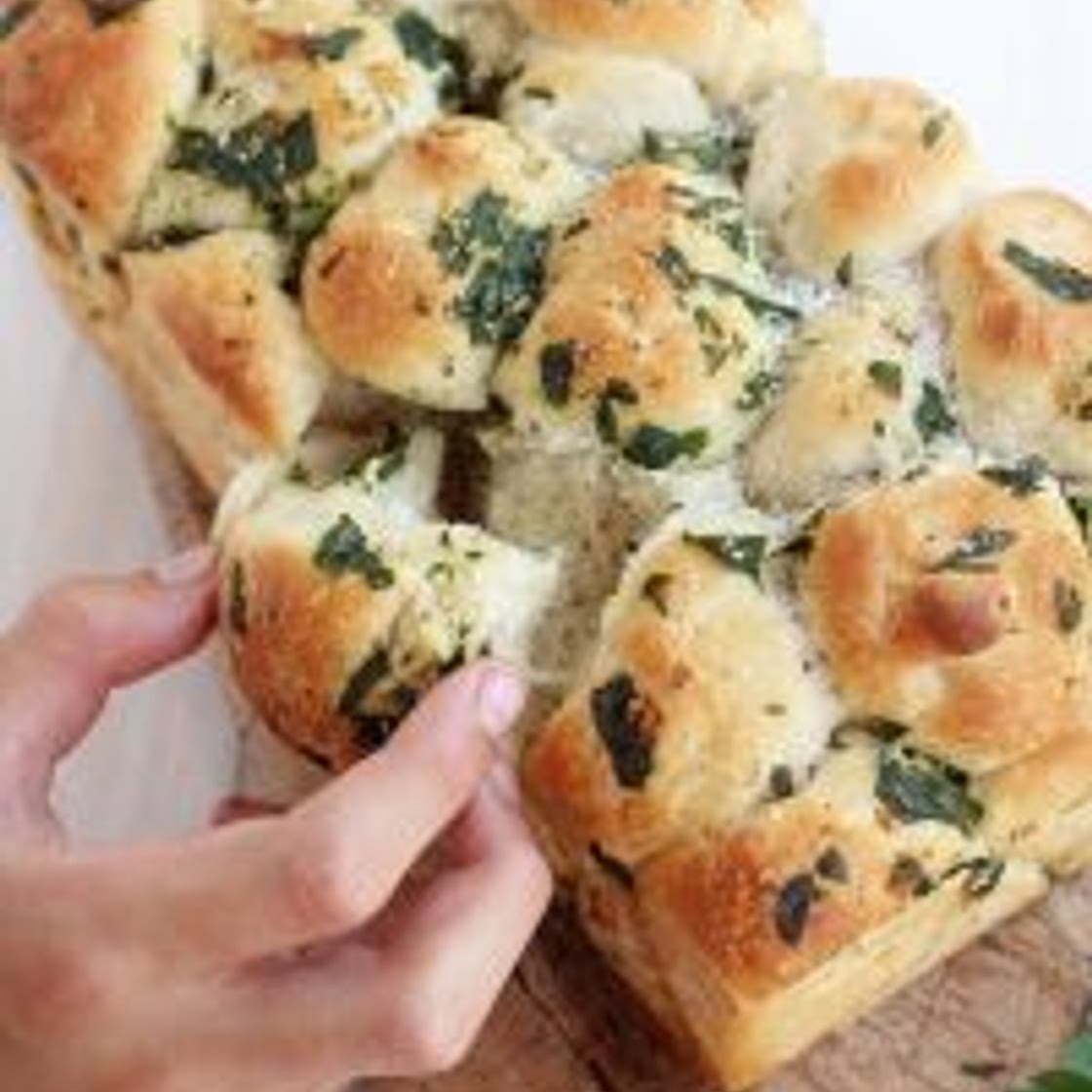 Pull Apart Garlic Bread