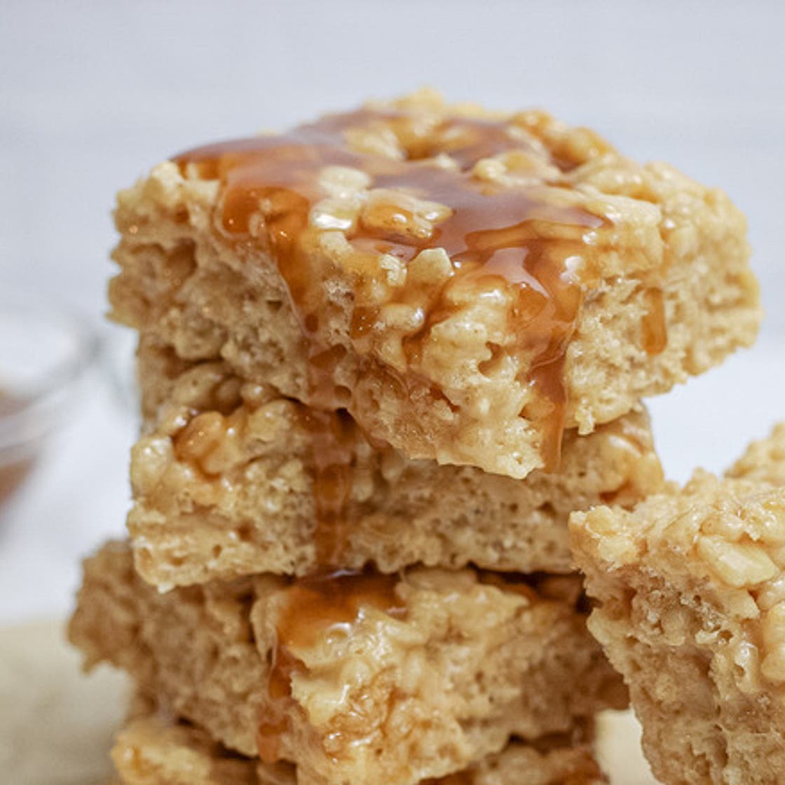 Salted Caramel Rice Krispie Treats Recipe