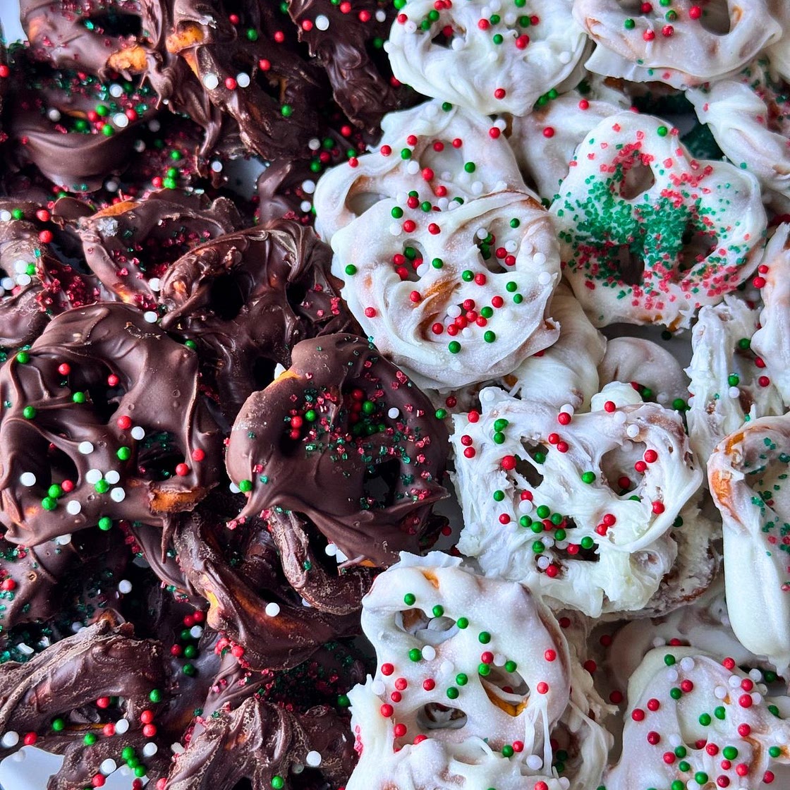 Christmas Pretzels
