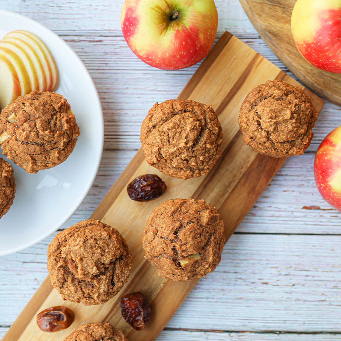 Applesauce Cinnamon Muffins