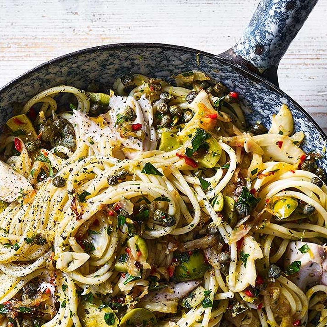 Mackerel, fennel and olive spaghetti