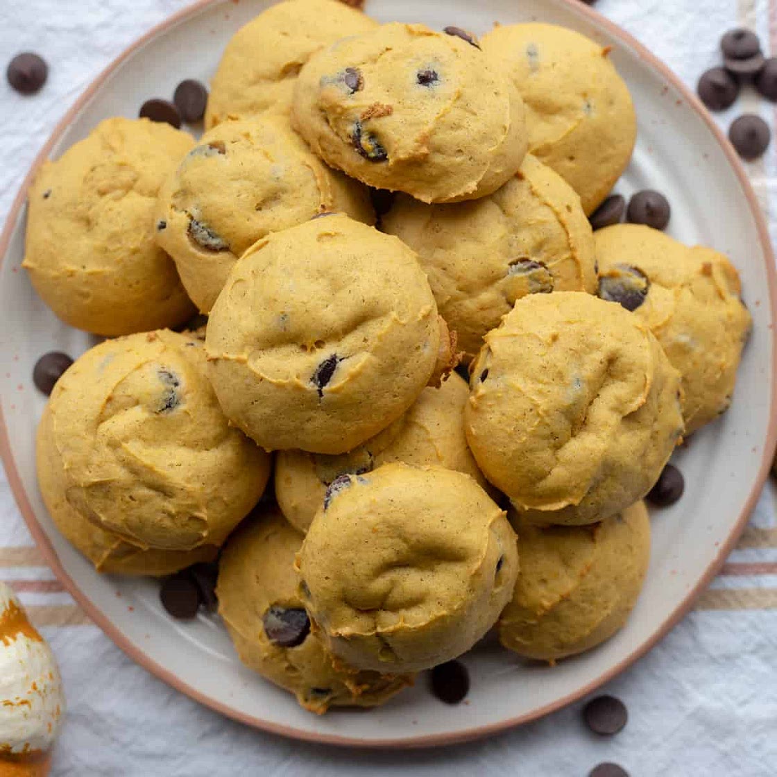 Soft Pumpkin Chocolate Chip Cookies Recipe