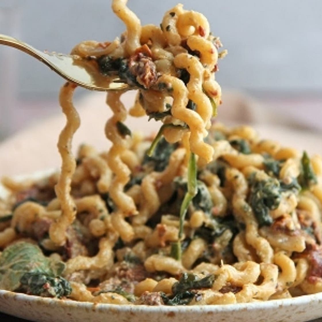 10 Minute Cheesy Pasta Recipe