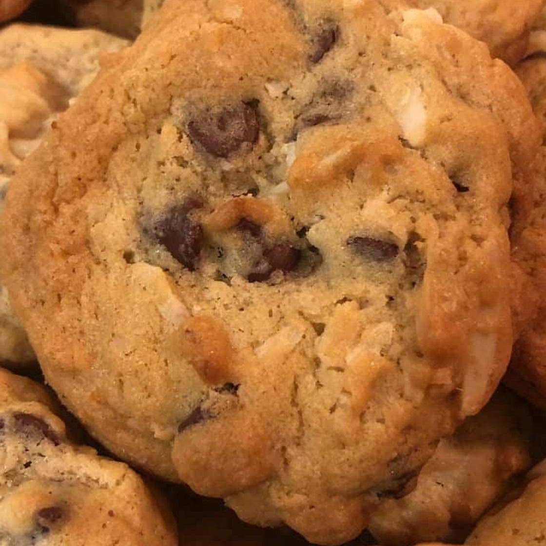Amaretto Chocolate Chip Cookies