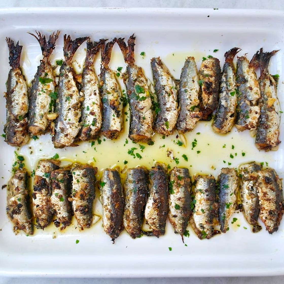 Roasted Sardines with Garlic and Herb Crust