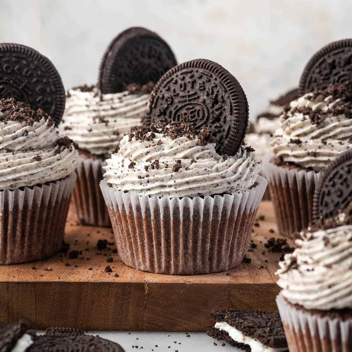 Gluten Free Cookies and Cream Cupcakes