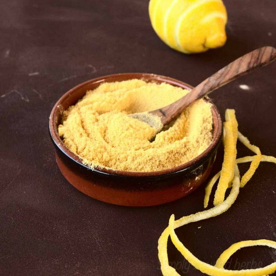 Dehydrated lemon powder from dried citrus peel and ways to use it