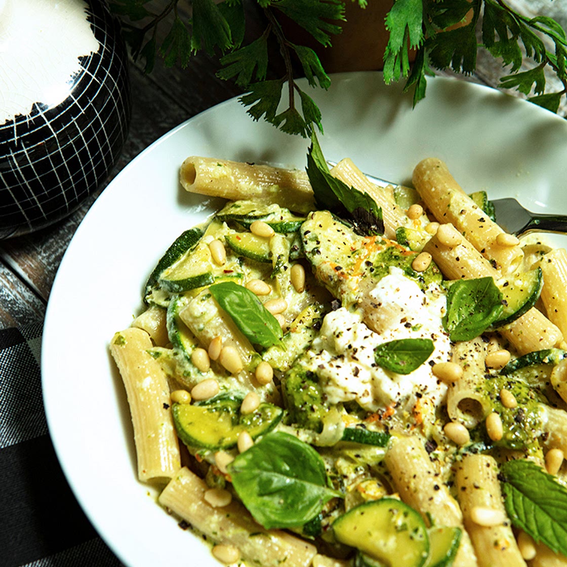 Pasta With Zucchini, Ricotta Cheese, & Basil Pesto