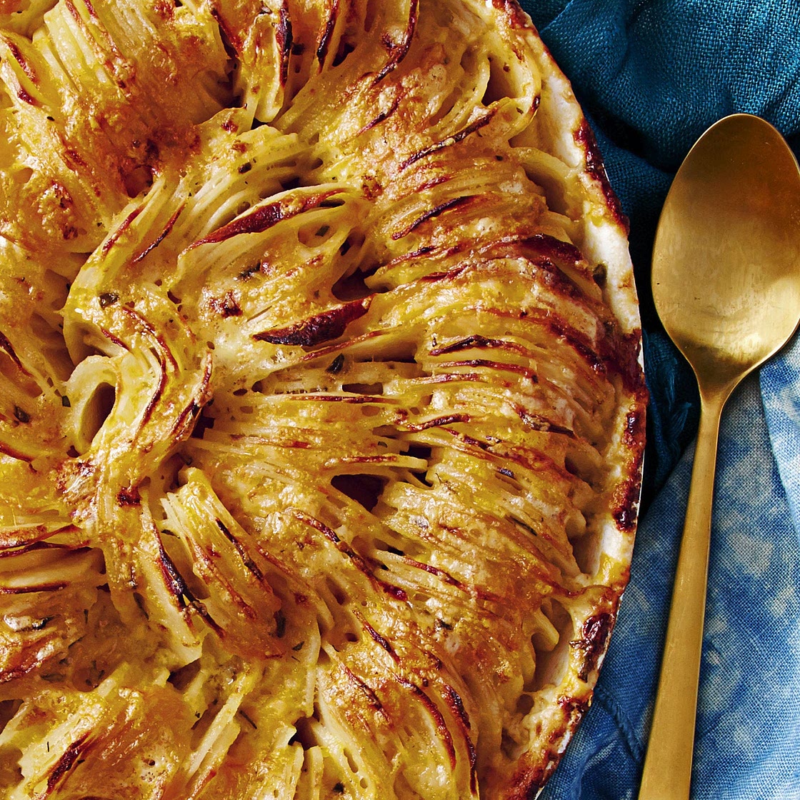 Scalloped Hasselback Potatoes With Cheddar