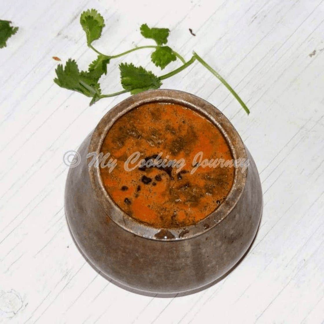 Thakkali Rasam – Tomato Rasam (made in Eeya Sombu)
