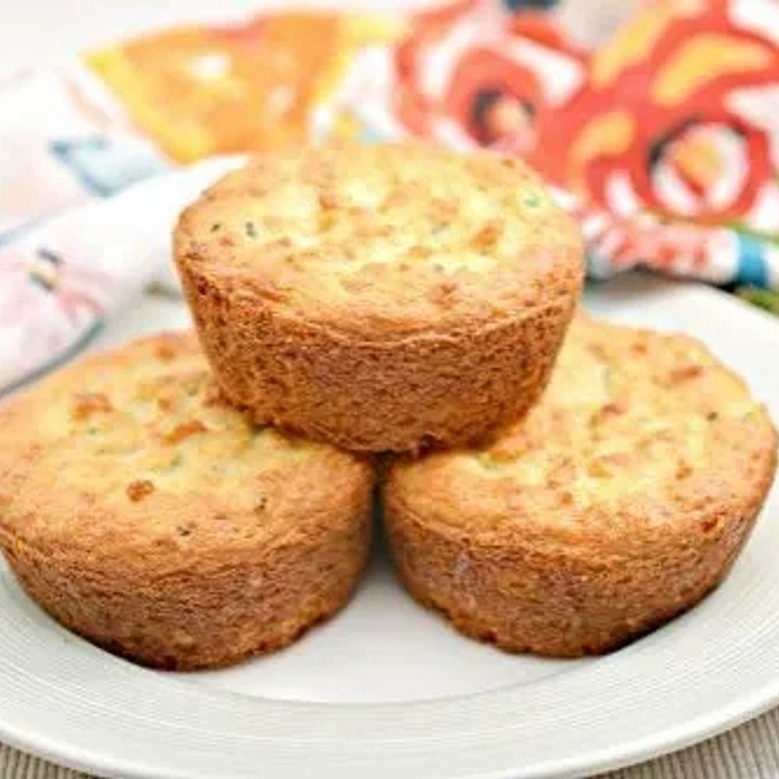 Keto Garlic Herb Biscuits Recipe