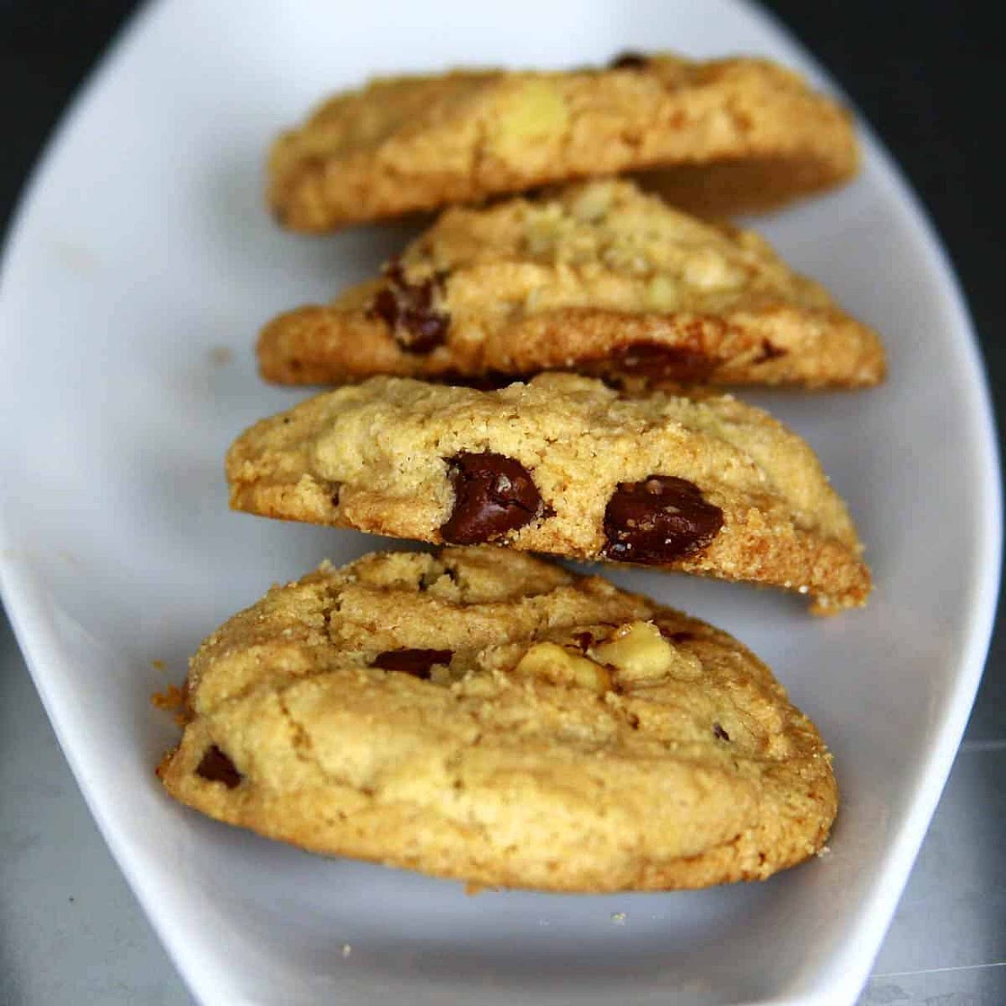 Oats & Brown Rice Flour Chocolate Chip Cookies