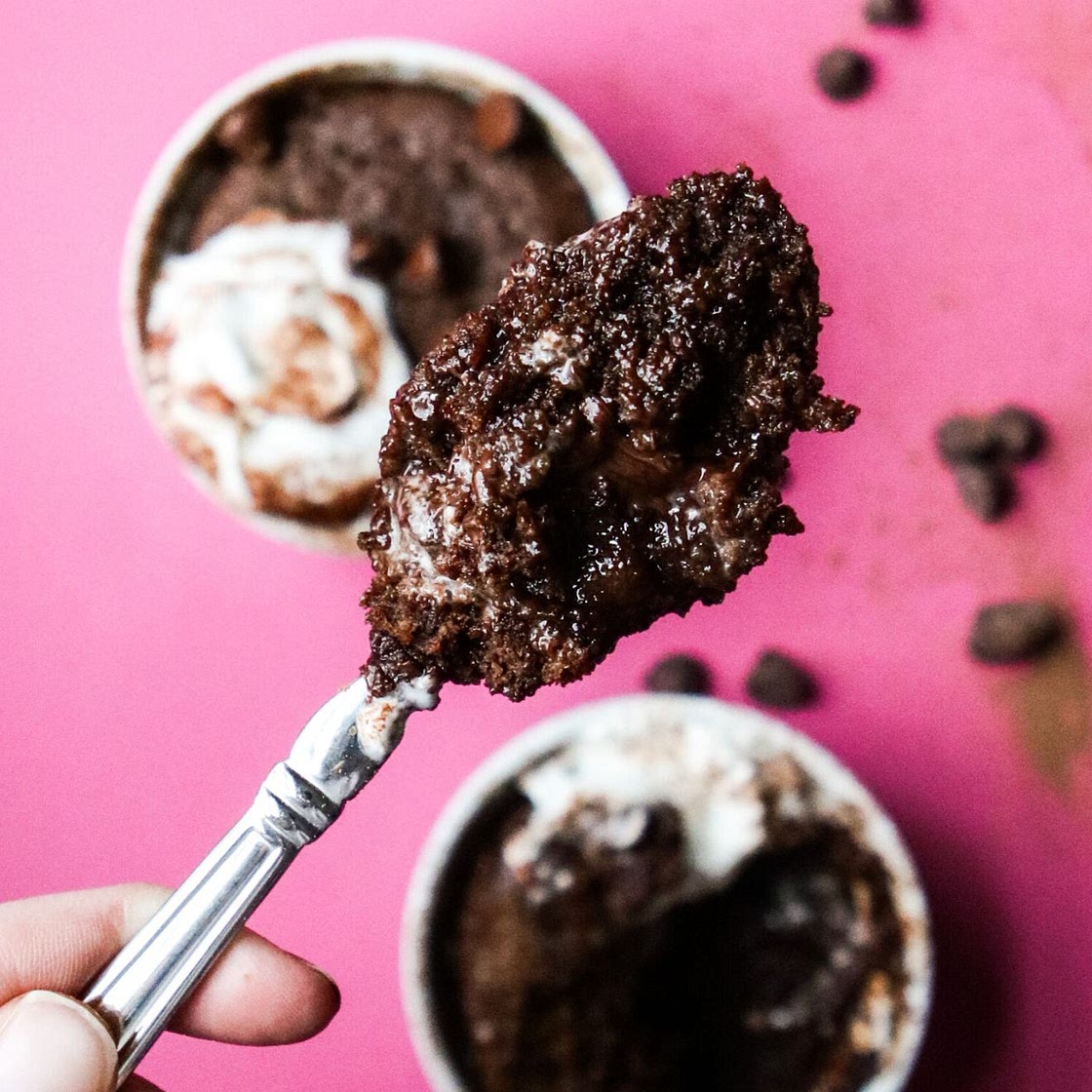 1-Min Quickie Gooey Chocolate Mug Cake