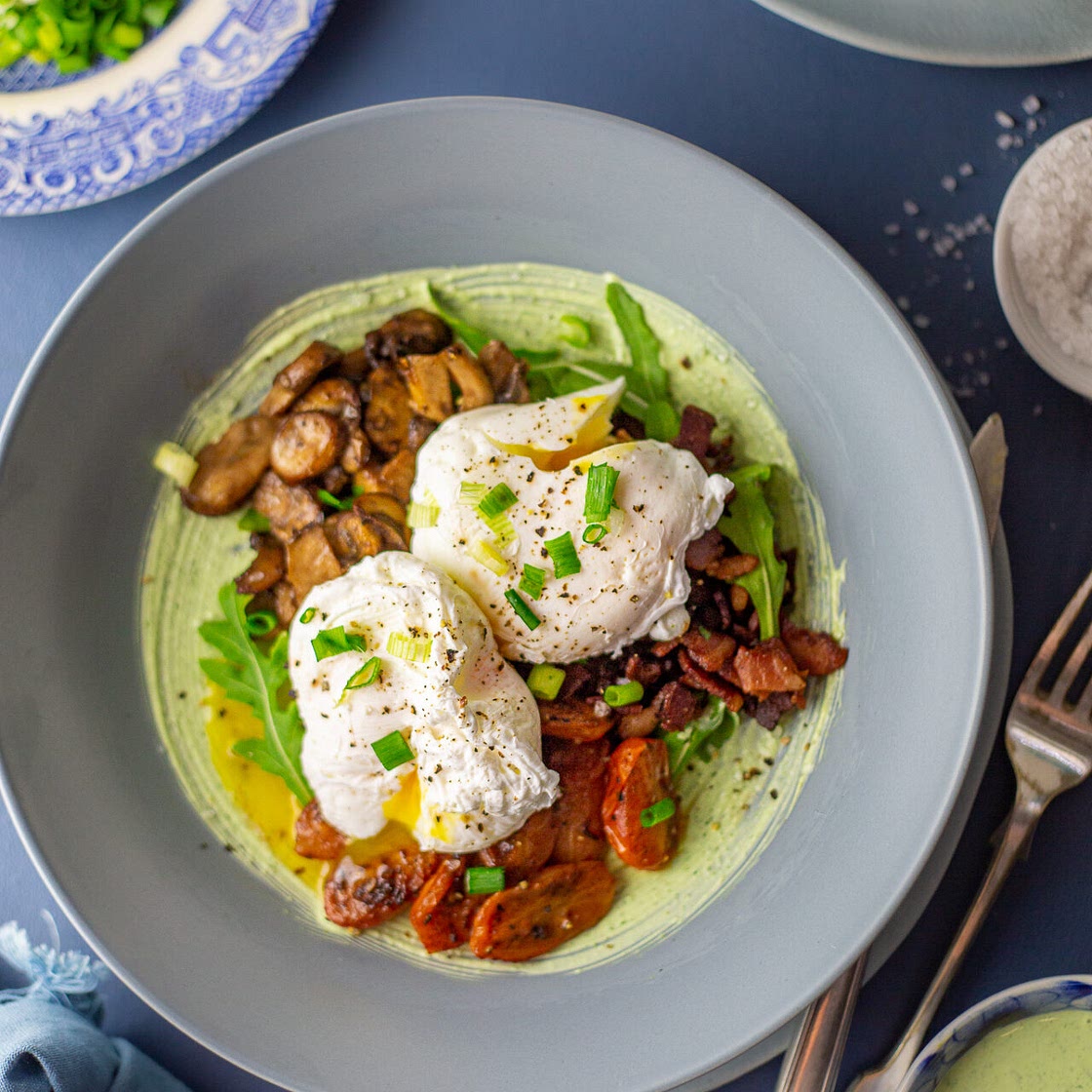 Bacon & Egg breakfast bowl with whipped cottage cheese