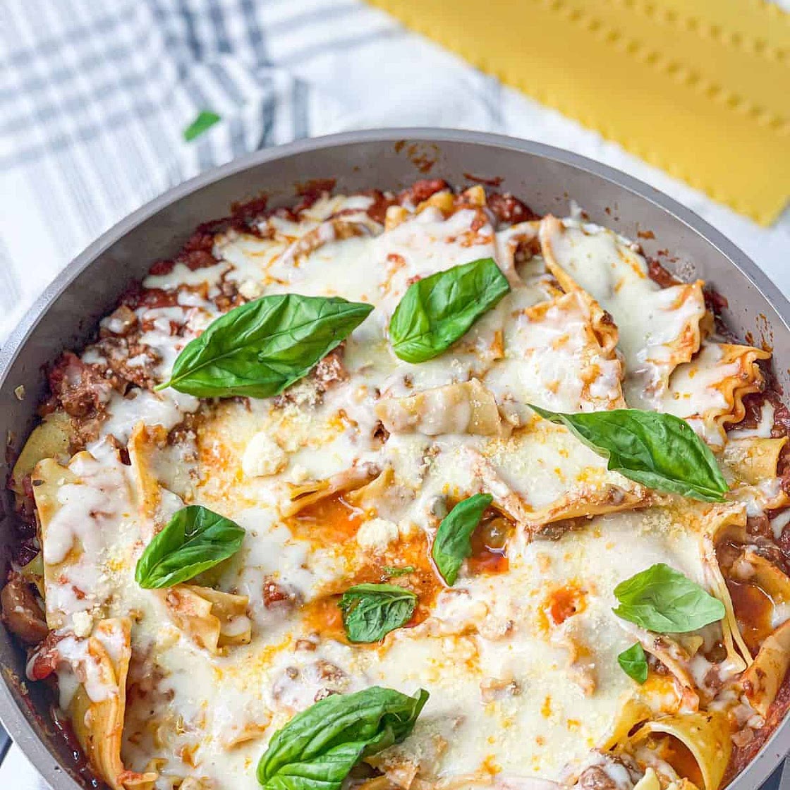 Easy Stovetop Lasagna Skillet