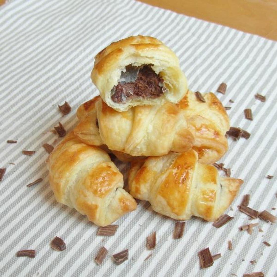 Receita de Croissant de chocolate com massa folhada