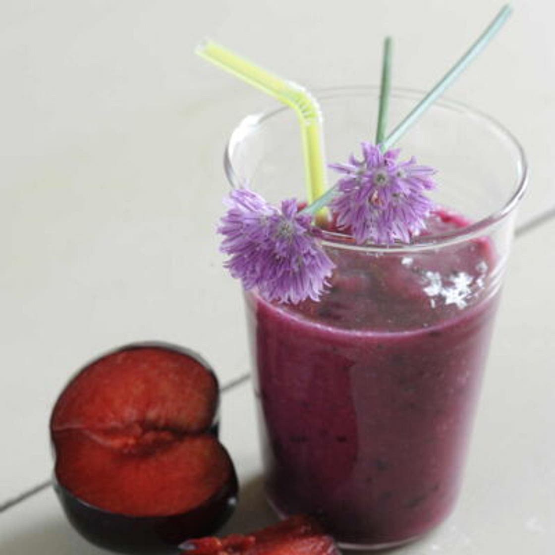 Smoothie à la fleur d'oranger et aux fruits d'été