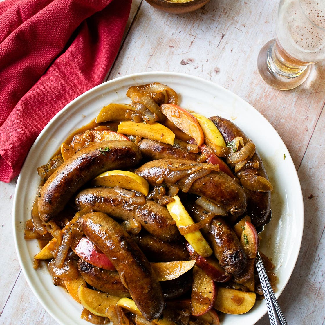 Bratwurst with Beer, Apples and Onions