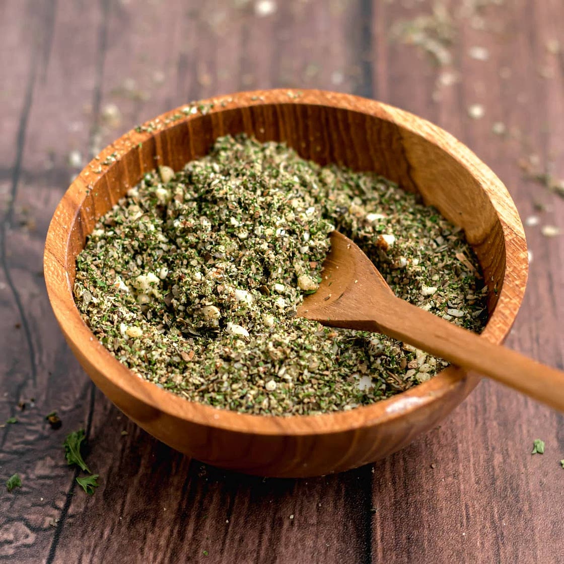 Pantry Pesto With Dried Basil (Vegan!)